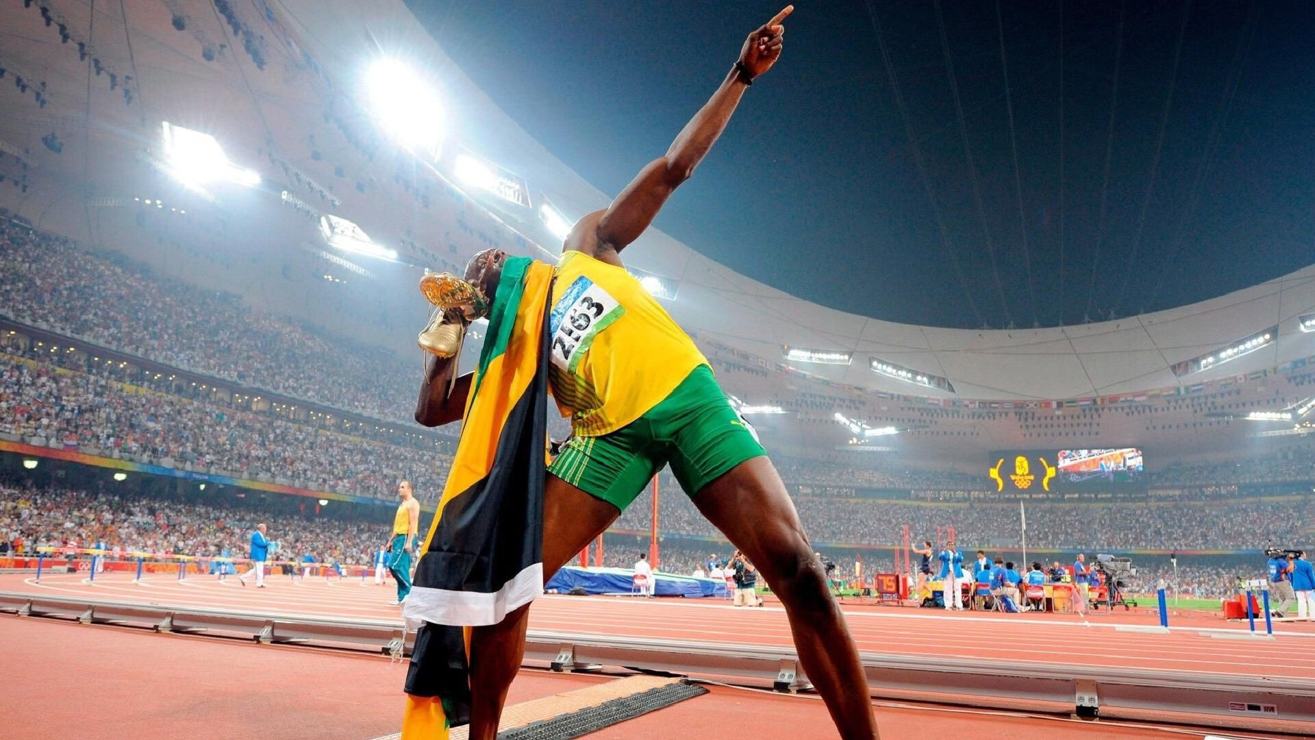 开云体育中国官网-山地自行车极速赛，感受风驰电掣的快感，山地自行车赛视频